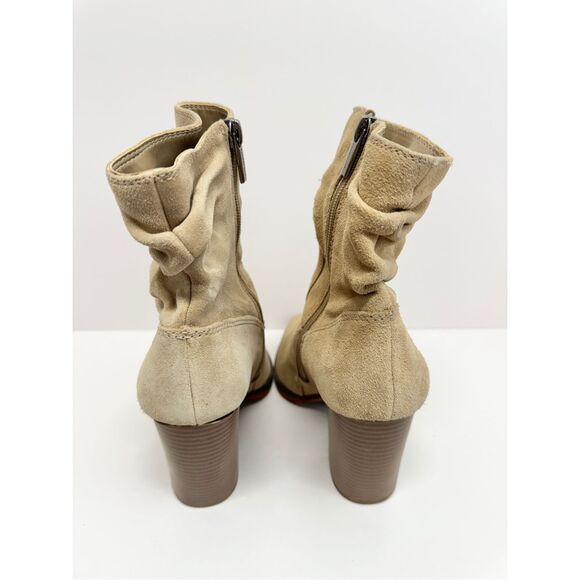 Vince Camuto Ankle Booties Size 7.5 Tan Suede Western Block Heel Boots - Picture 5 of 11